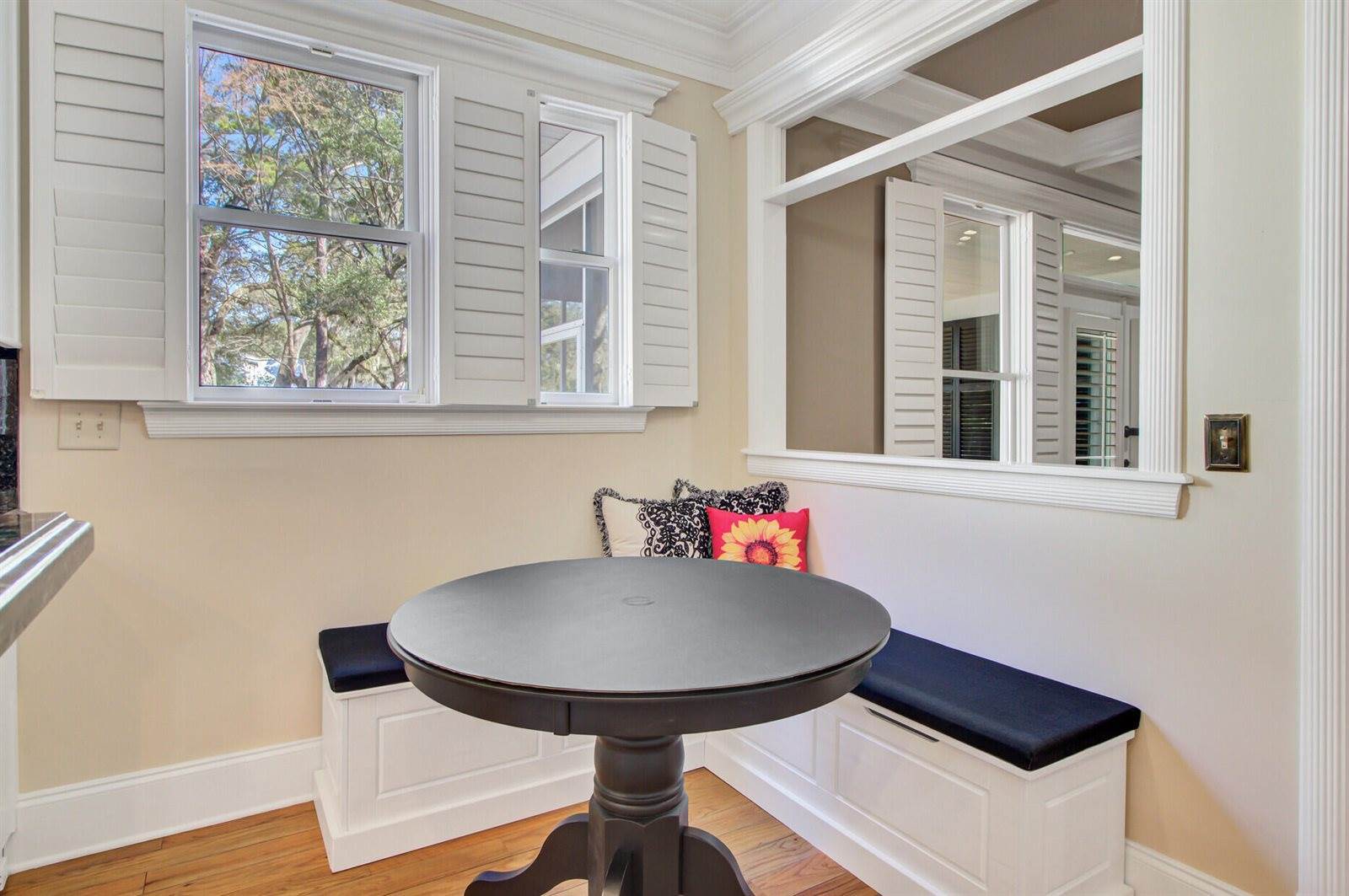 100 Oak Village Lane, Summerville, SC 29483