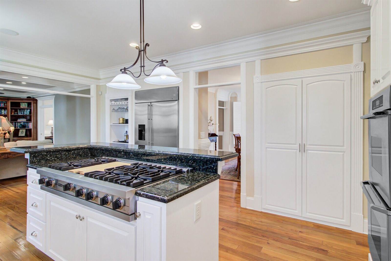 100 Oak Village Lane, Summerville, SC 29483