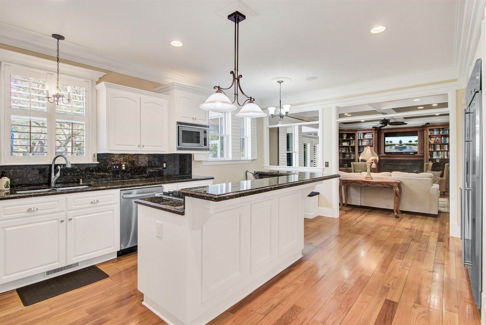 100 Oak Village Lane, Summerville, SC 29483