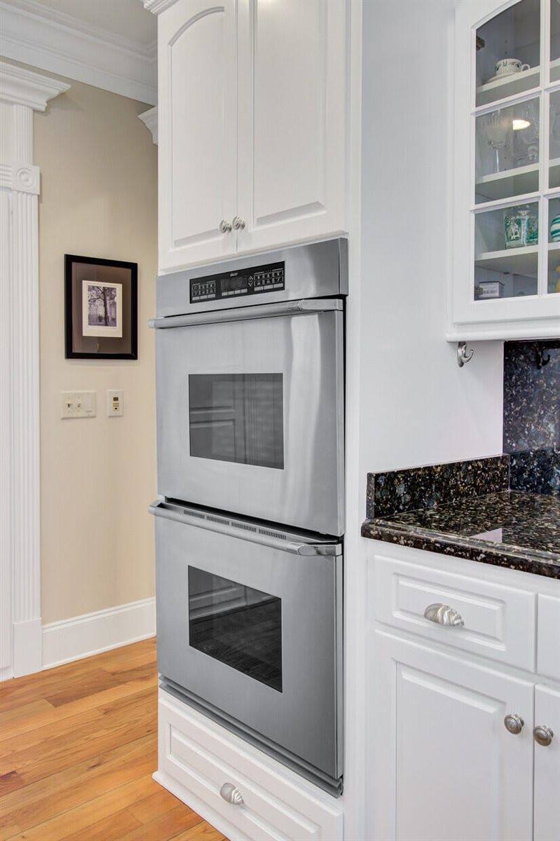 100 Oak Village Lane, Summerville, SC 29483