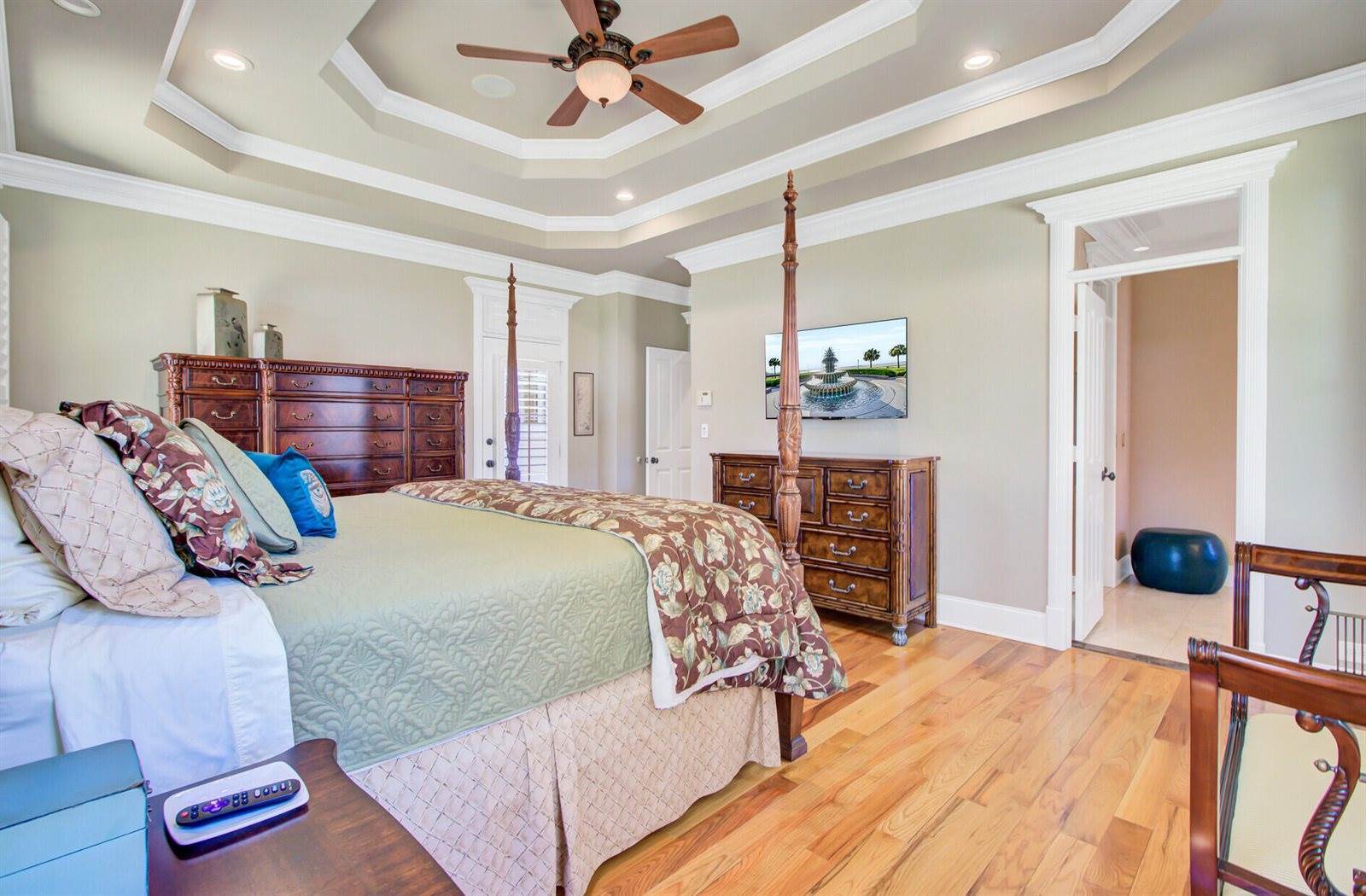 100 Oak Village Lane, Summerville, SC 29483