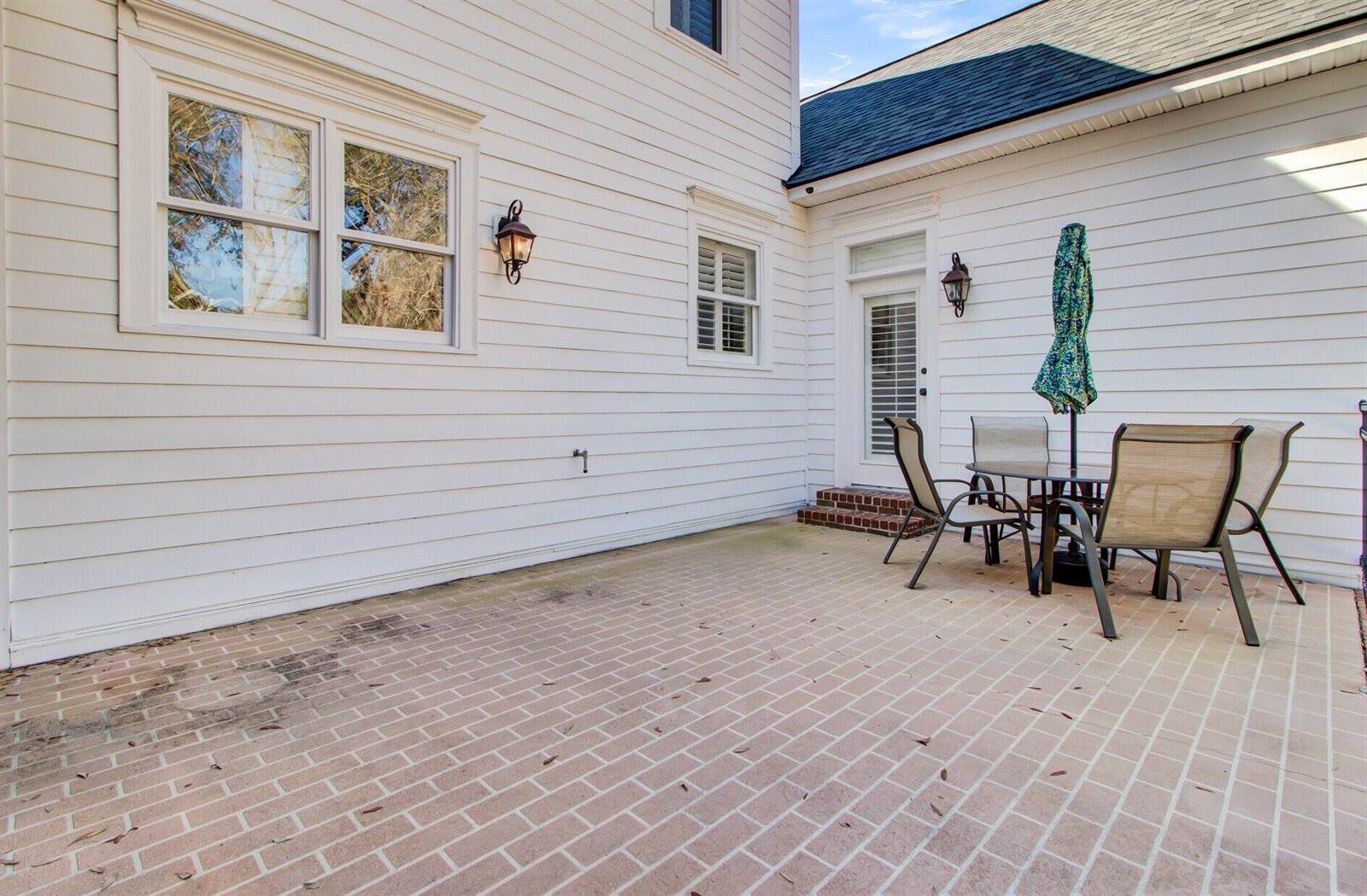 100 Oak Village Lane, Summerville, SC 29483