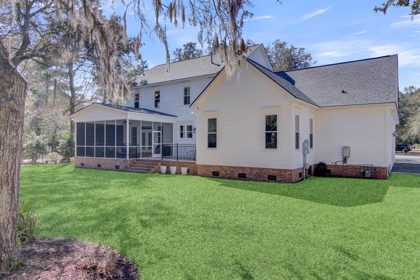 100 Oak Village Lane, Summerville, SC 29483