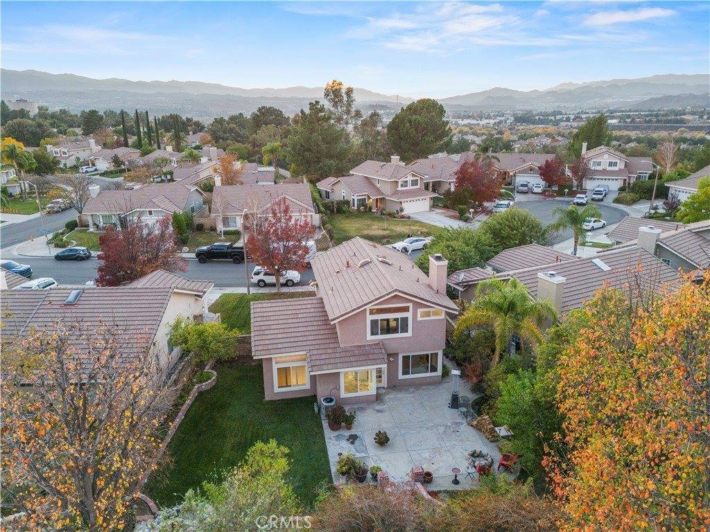 27258 Ashfield Place, Valencia, CA 91354