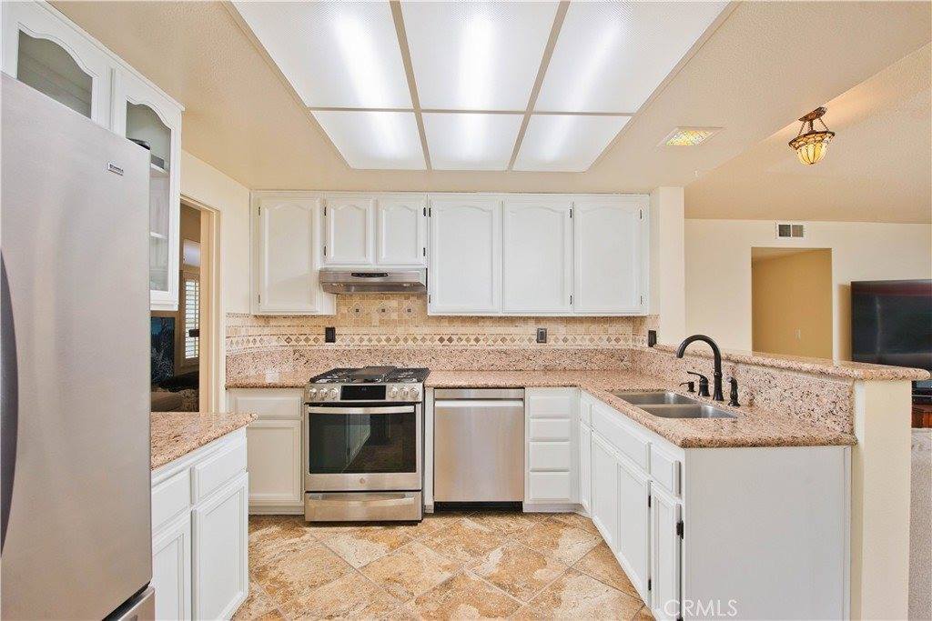 27258 Ashfield Place, Valencia, CA 91354