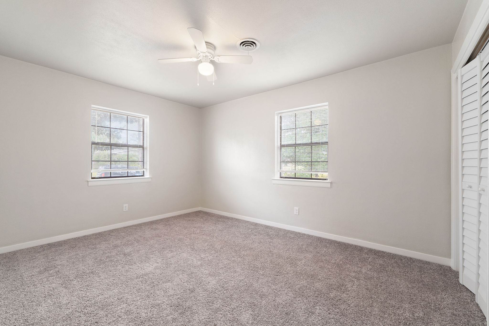 745 Connell Dr, Pensacola, FL 32503