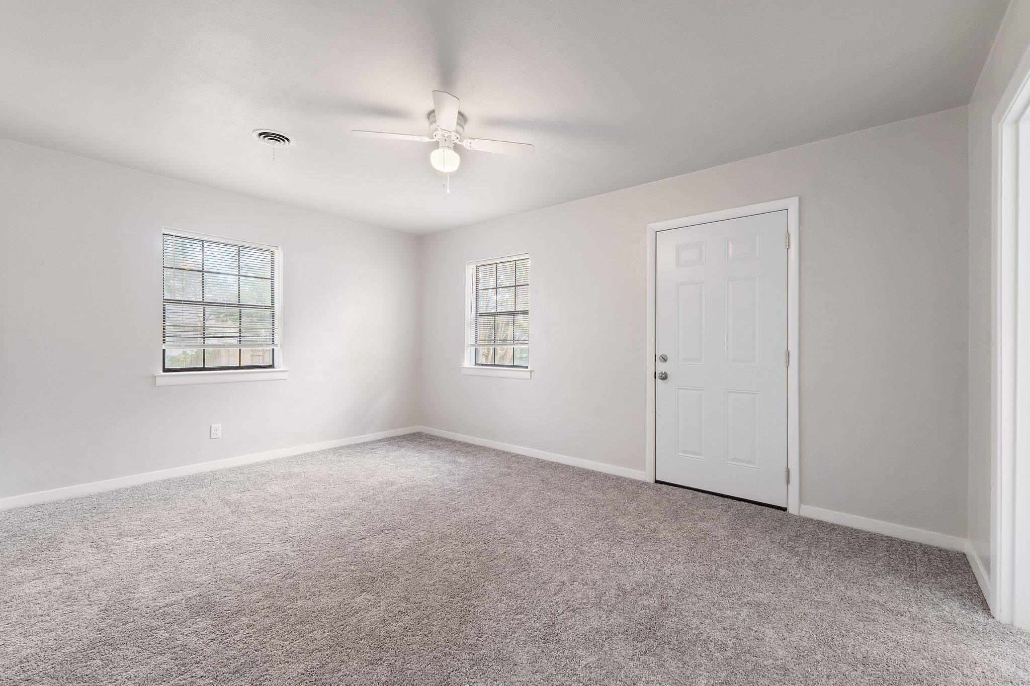 745 Connell Dr, Pensacola, FL 32503