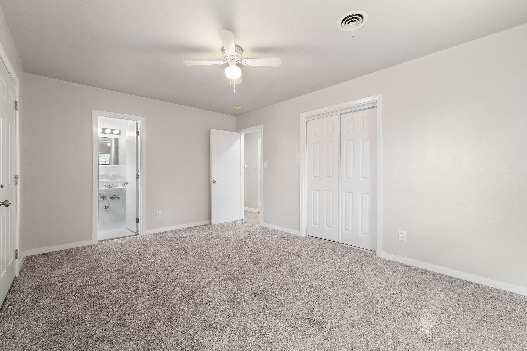 745 Connell Dr, Pensacola, FL 32503