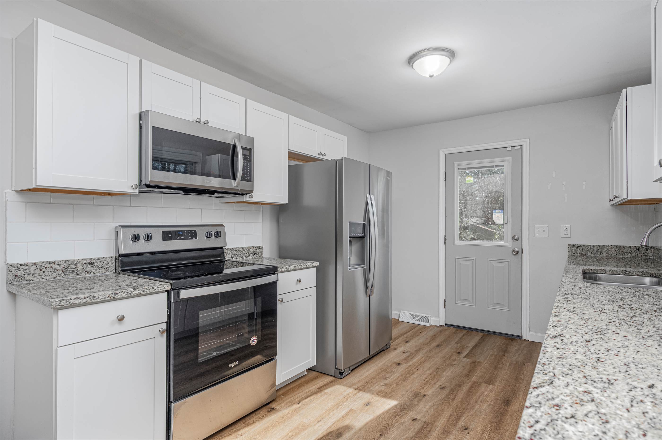 2350 Center, Columbia, SC 29204