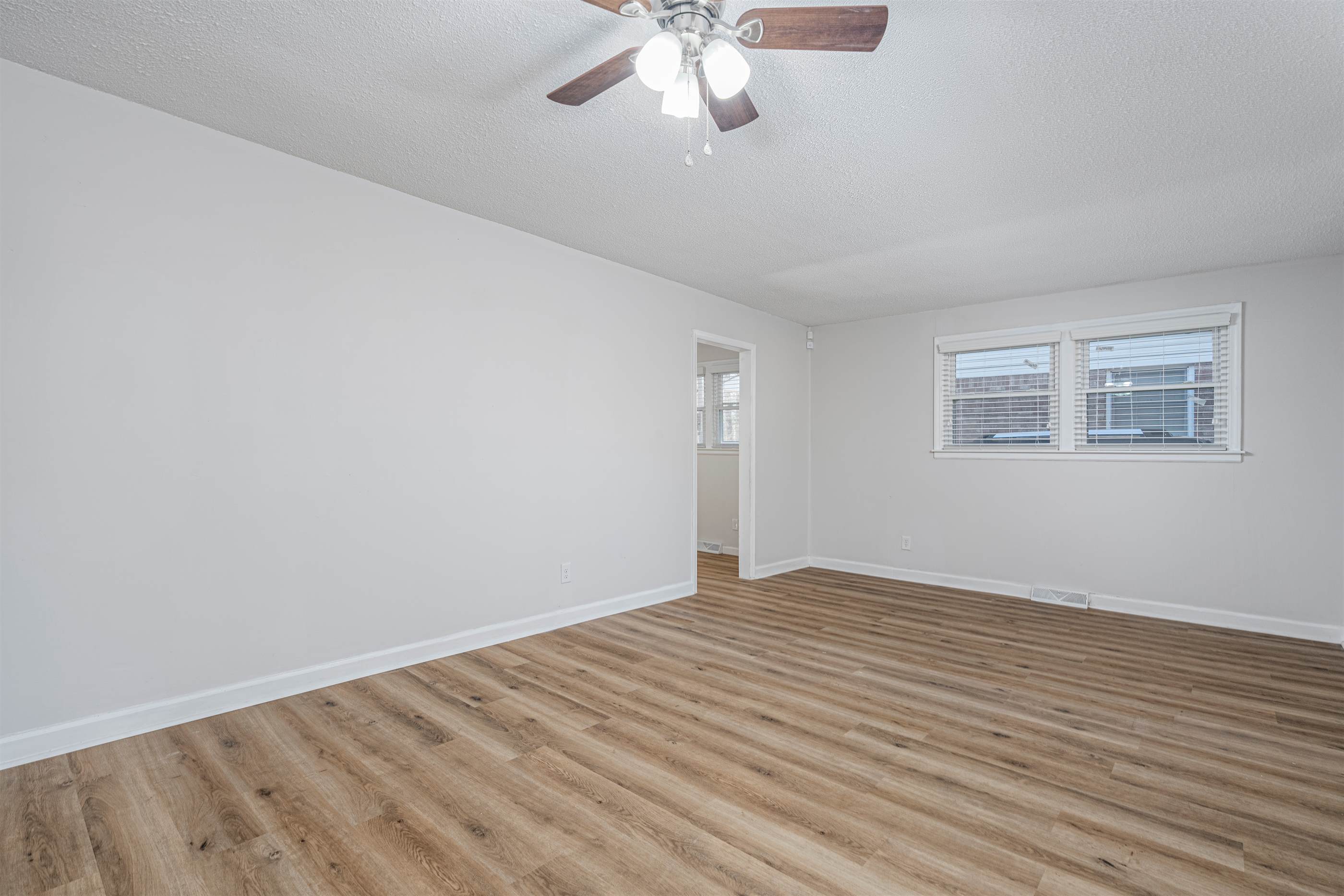 2350 Center, Columbia, SC 29204