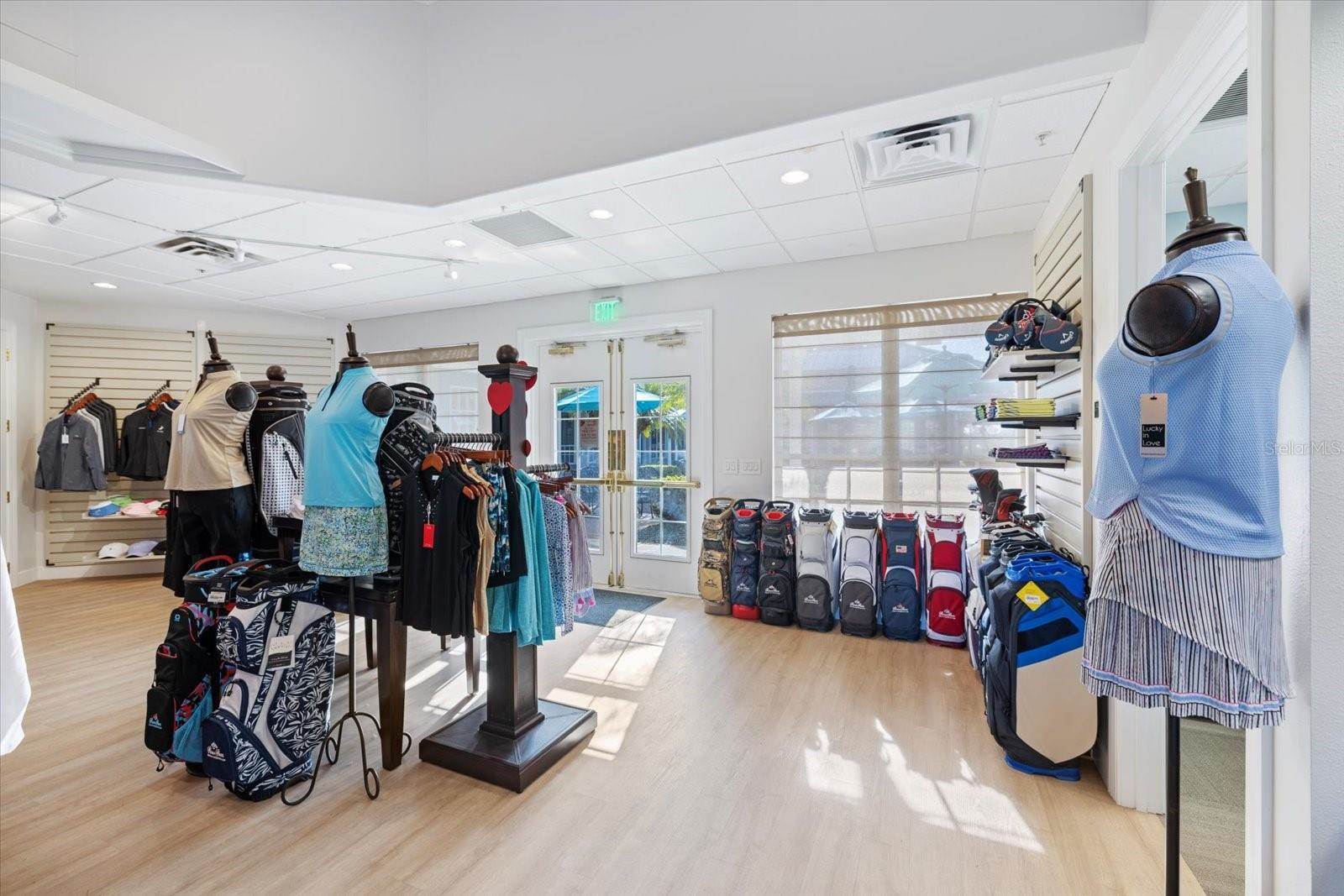 1298 Highland Greens Drive, Venice, FL 34285