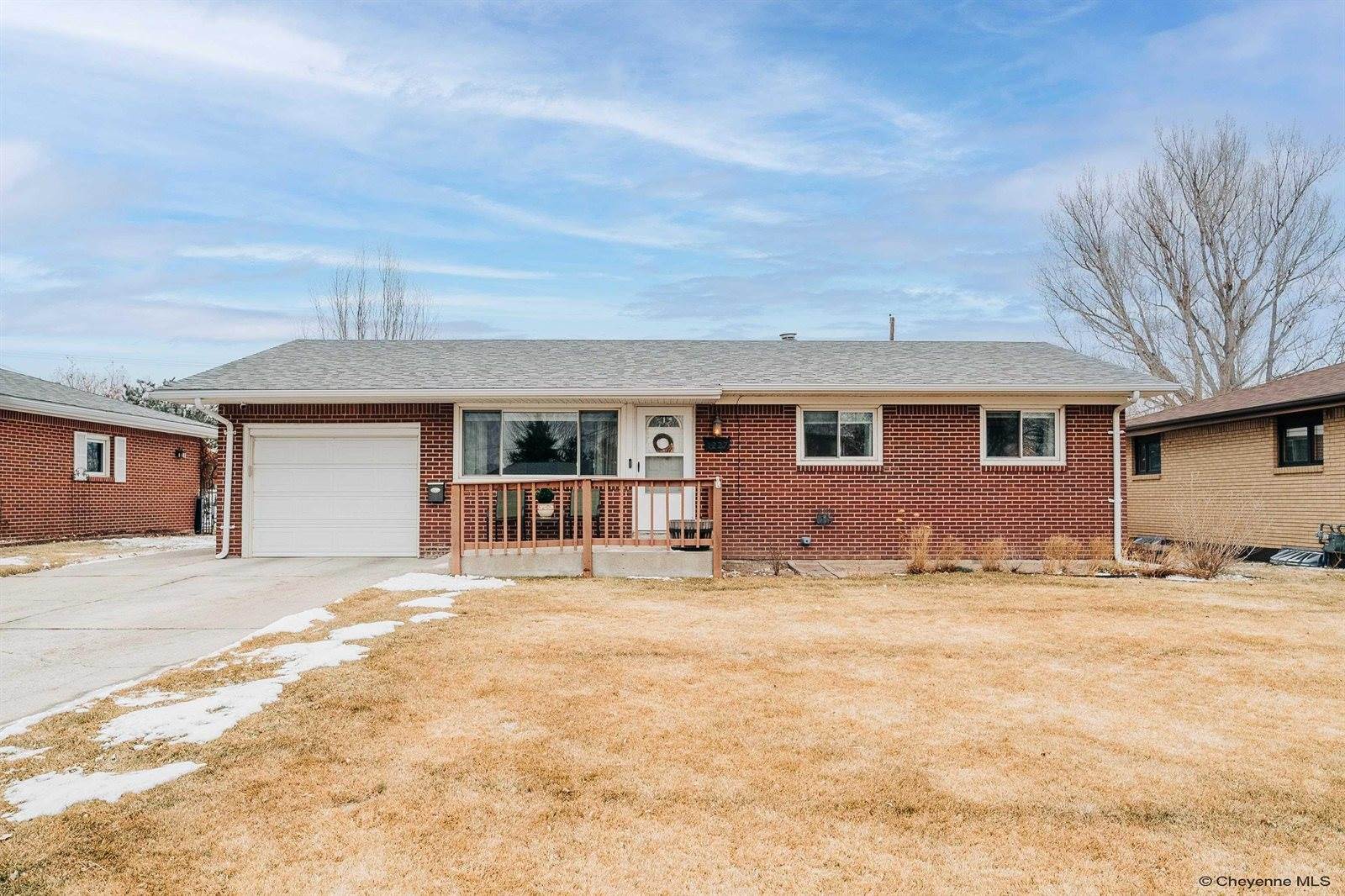 1227 Adams Ave, Cheyenne, WY 82001