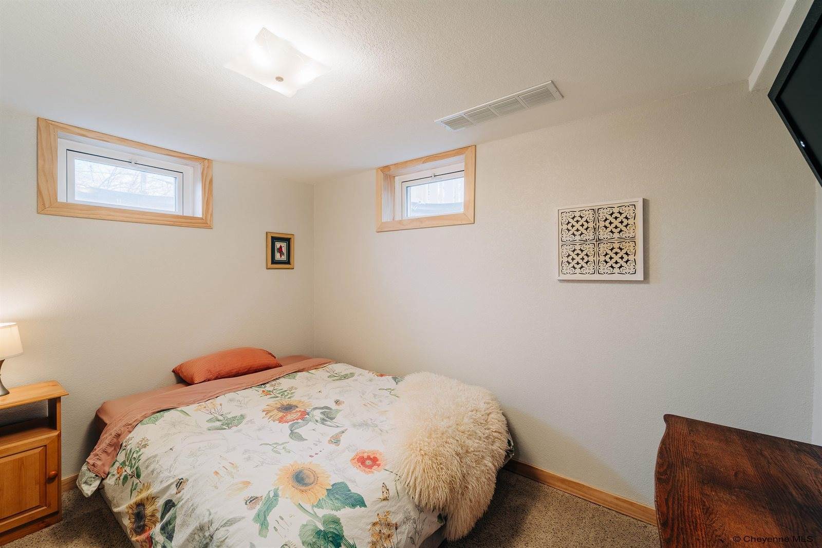 1227 Adams Ave, Cheyenne, WY 82001