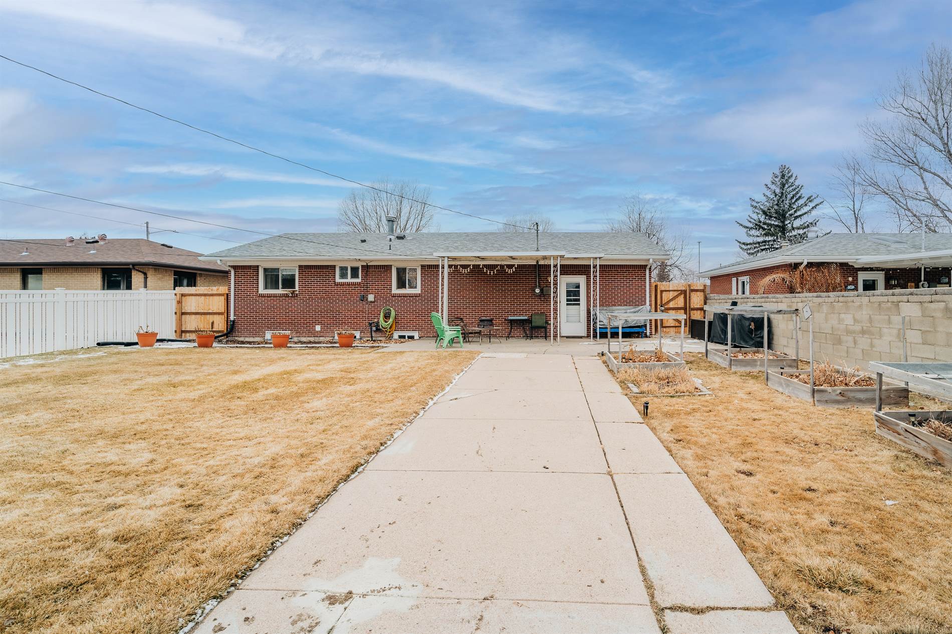 1227 Adams Ave, Cheyenne, WY 82001