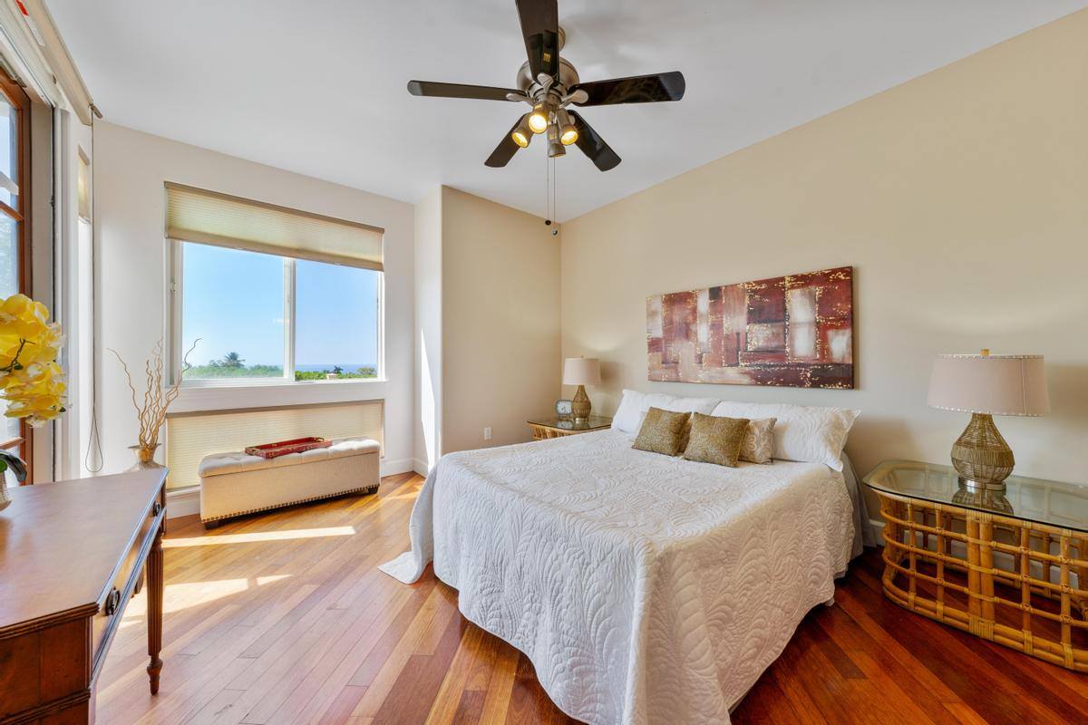 75-6060 Kuakini Hwy, Kailua-Kona, HI 96740