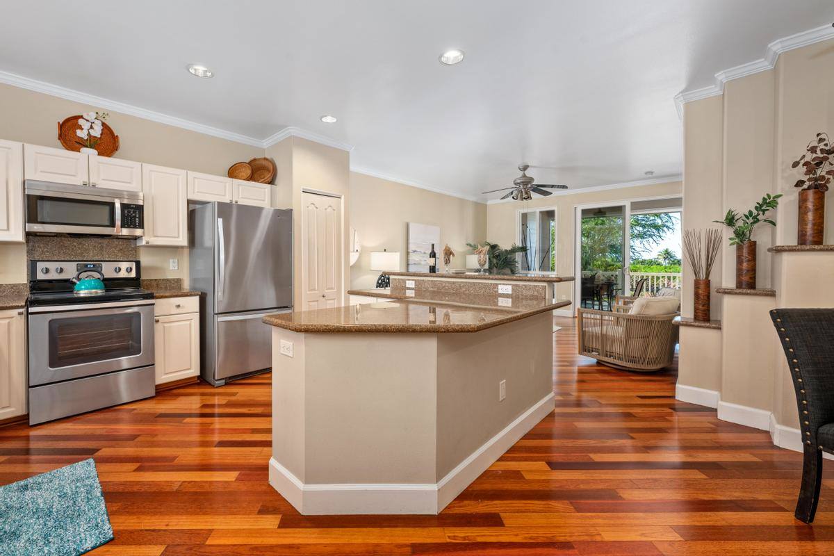 75-6060 Kuakini Hwy, Kailua-Kona, HI 96740