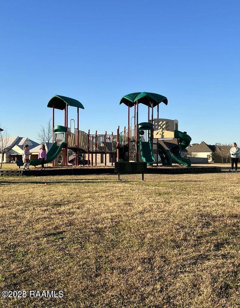 109 Easy Rock Landing Drive, Broussard, LA 70518