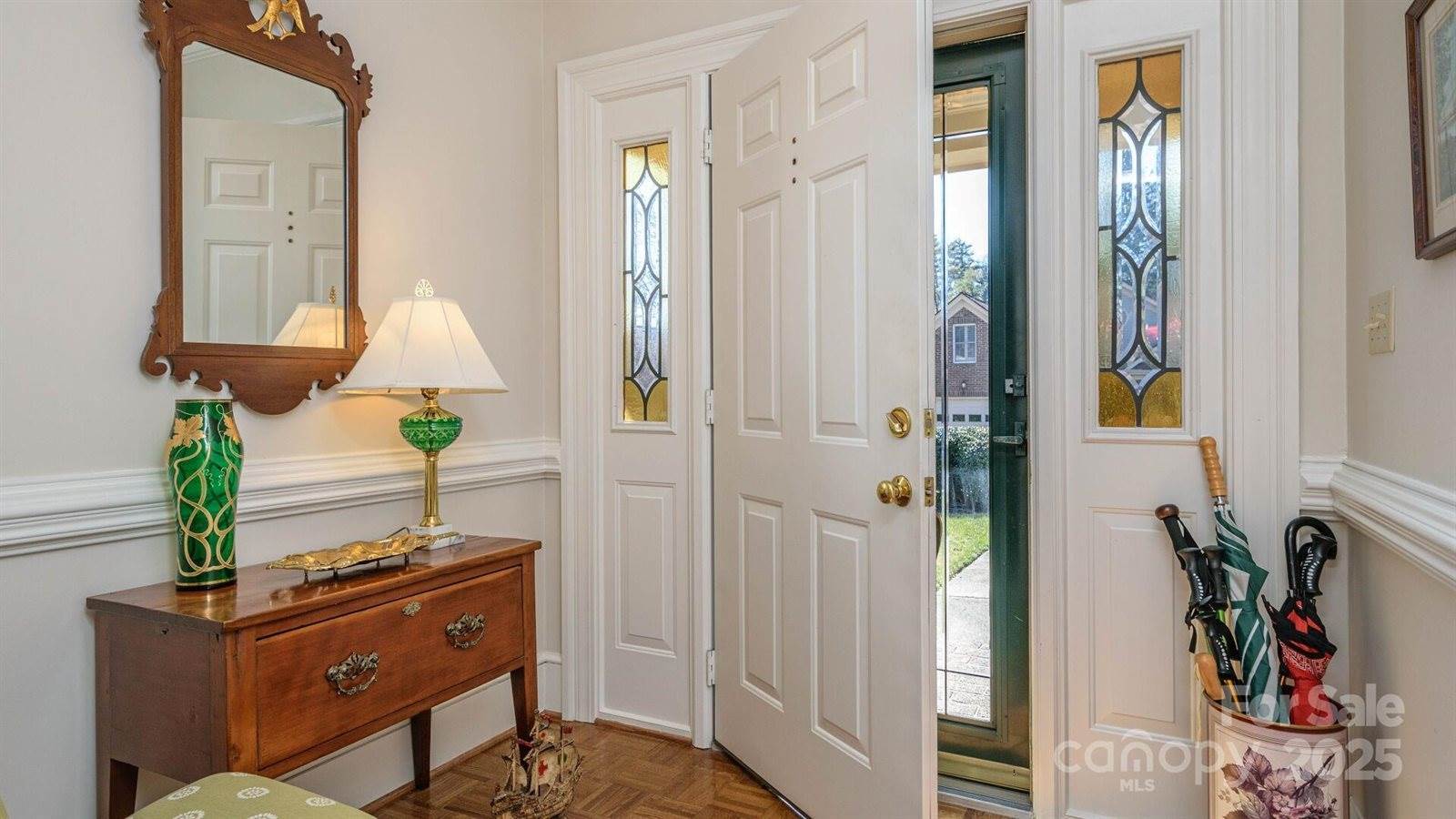 128 Glenbrook Drive, Hendersonville, NC 28739