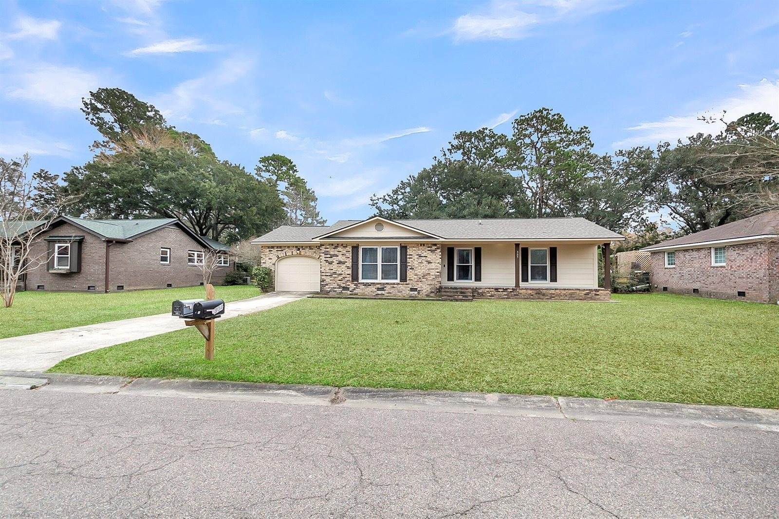 305 Driver Avenue, Summerville, SC 29483