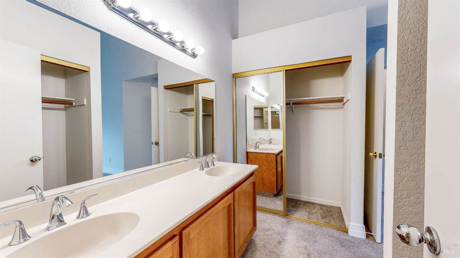 132 Elsbree Circle, Windsor, CA 95492