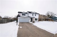 10220 Clark Street, Clive, IA 50325