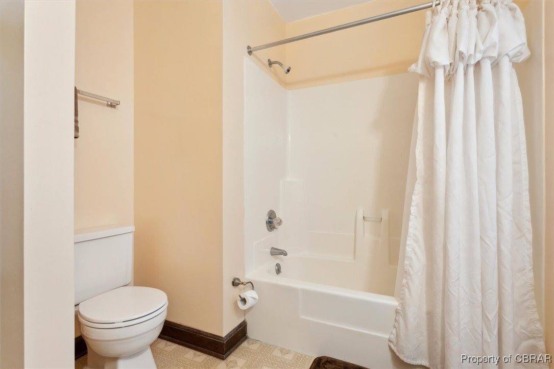 24 King's Landing Lane, Hampton, VA 23669