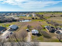 211 County Road 4221, Decatur, TX 76234