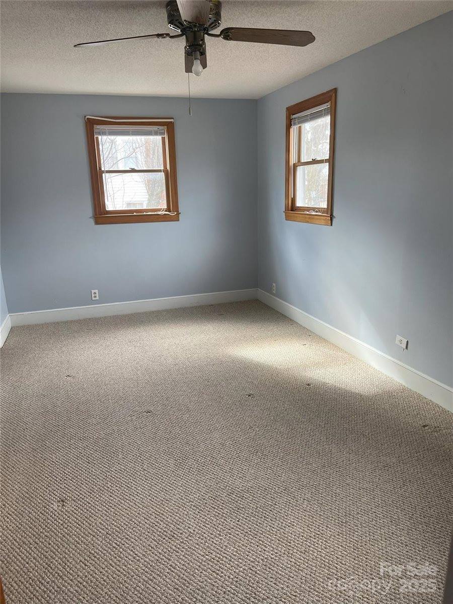 301 South Sycamore Street, Pageland, SC 29728