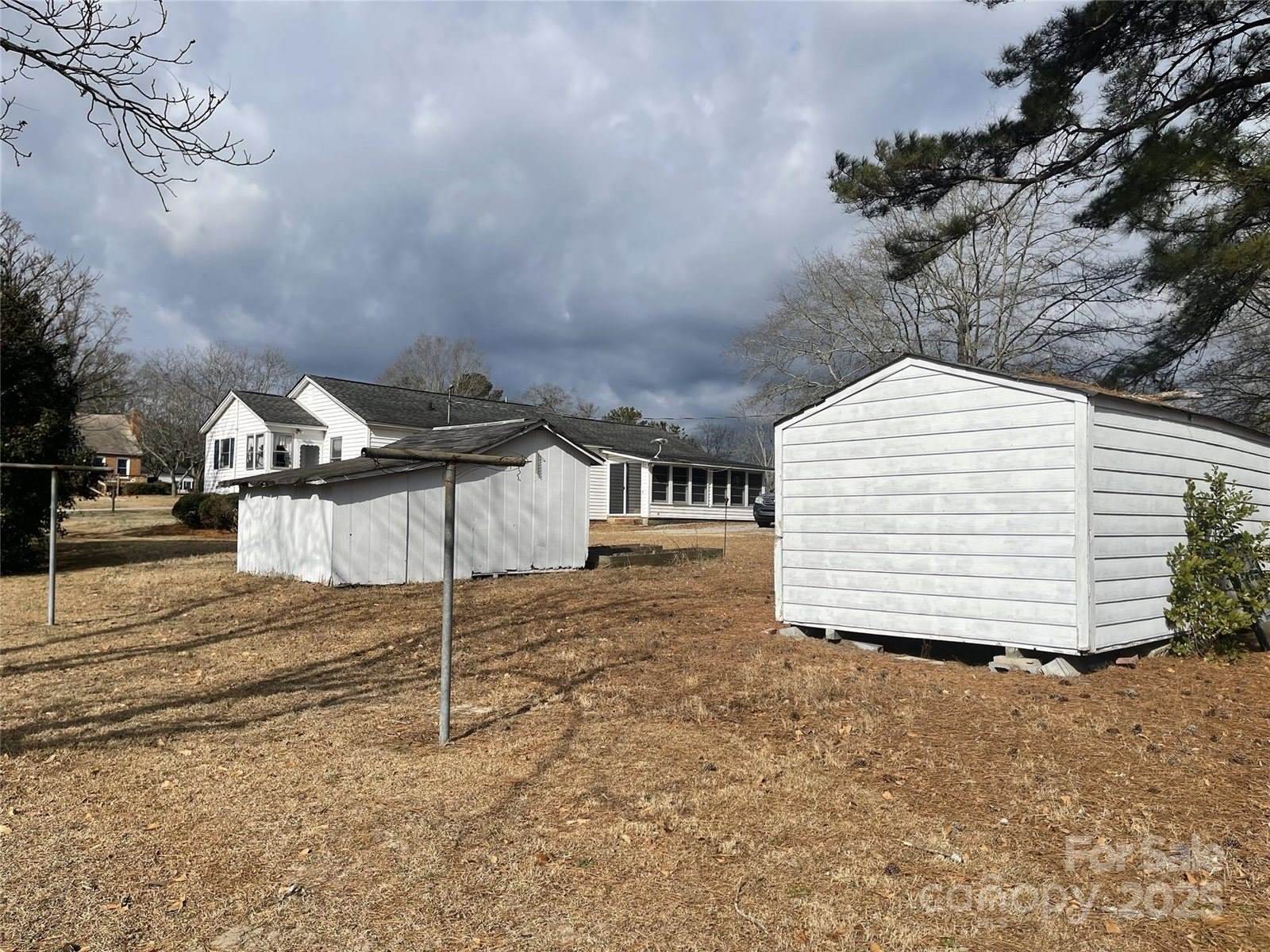 301 South Sycamore Street, Pageland, SC 29728