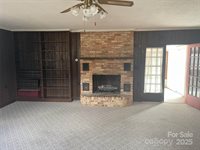 301 South Sycamore Street, Pageland, SC 29728