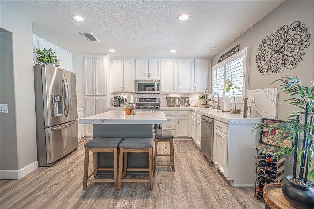 25710 Armstrong Circle, Stevenson Ranch, CA 91381