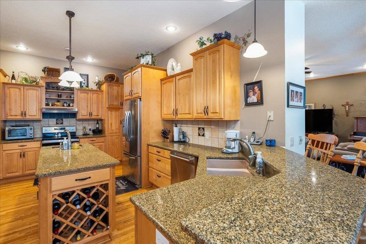 W5844 W Rolling Hills Drive, Neillsville, WI 54456