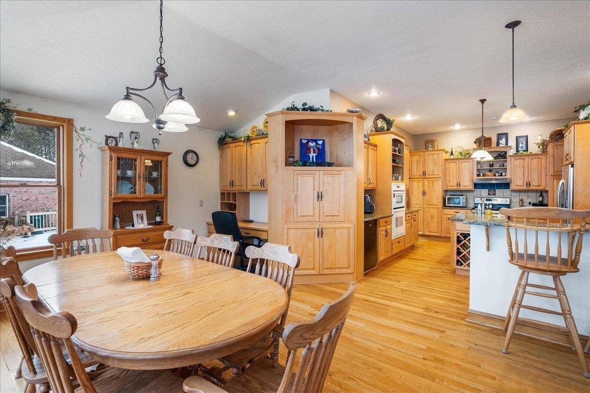 W5844 W Rolling Hills Drive, Neillsville, WI 54456