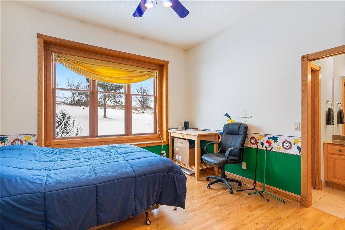 W5844 W Rolling Hills Drive, Neillsville, WI 54456