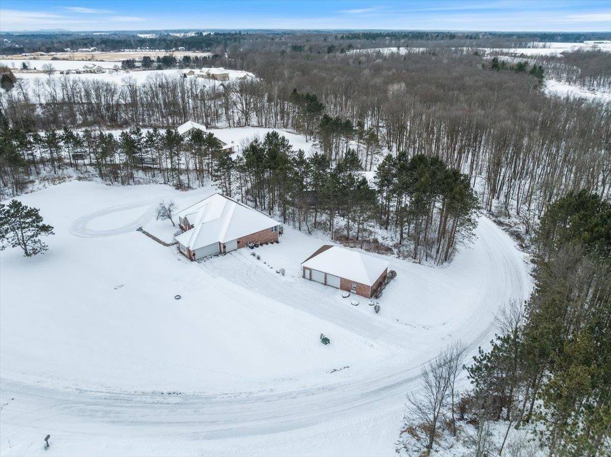 W5844 W Rolling Hills Drive, Neillsville, WI 54456