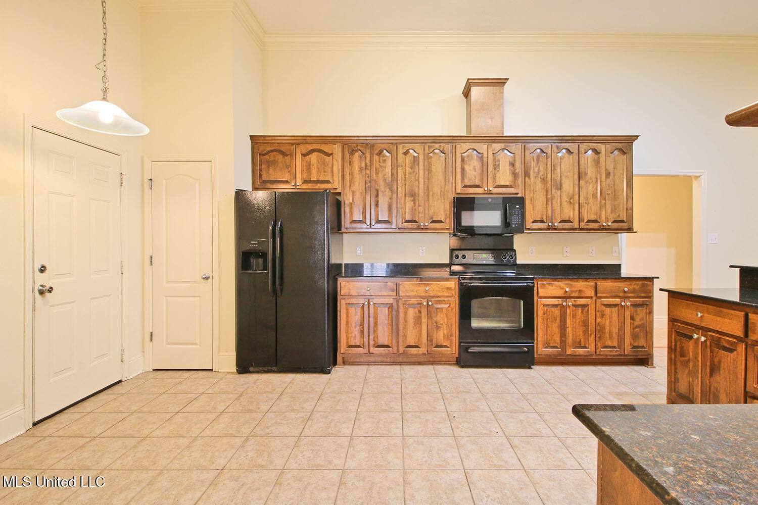 2509 Rue Beaux Chenes, Ocean Springs, MS 39564