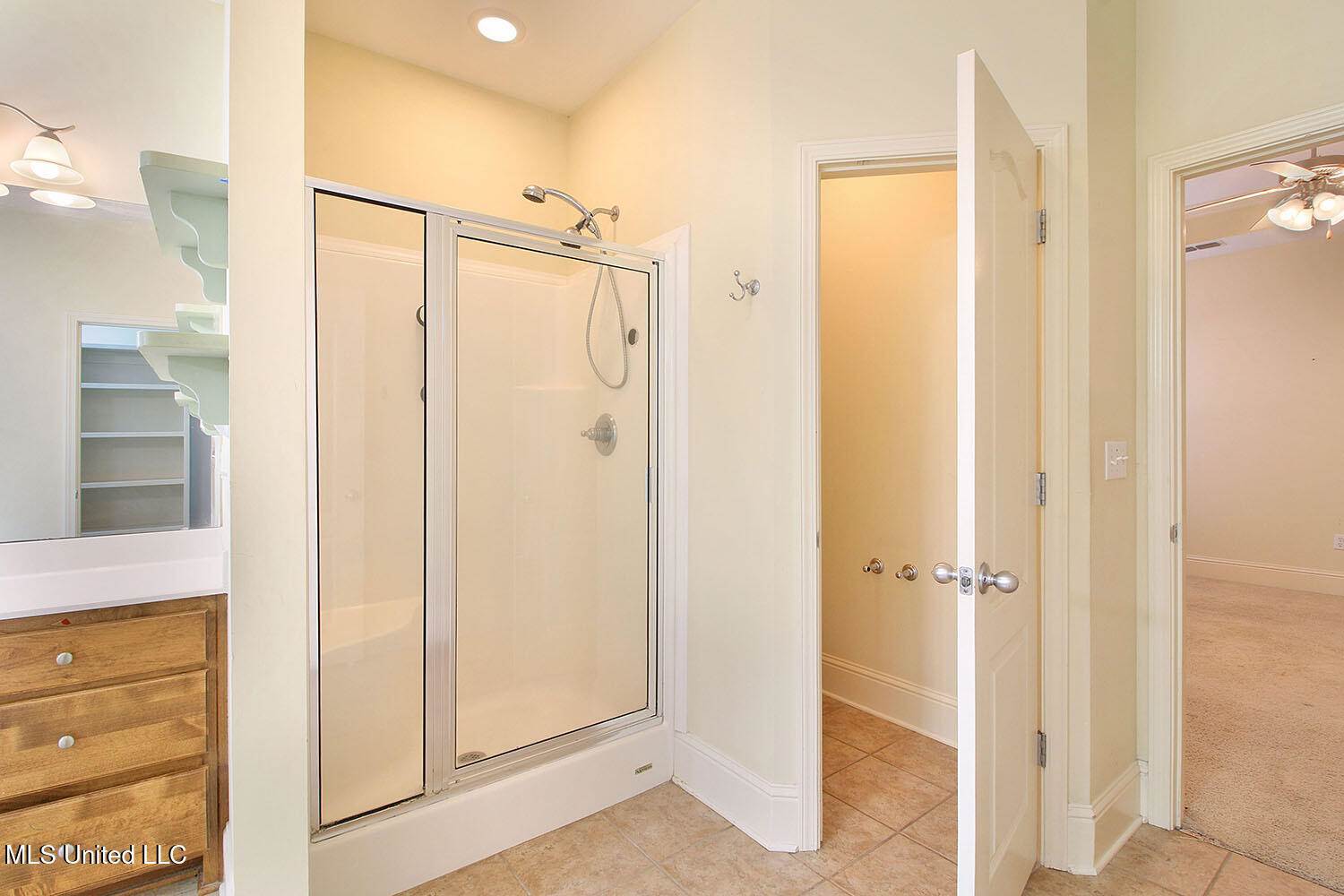 2509 Rue Beaux Chenes, Ocean Springs, MS 39564