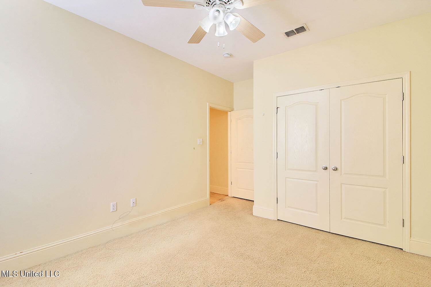 2509 Rue Beaux Chenes, Ocean Springs, MS 39564