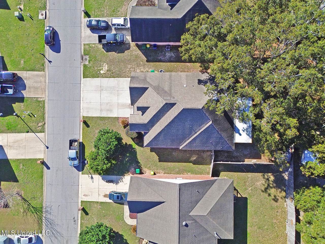 2509 Rue Beaux Chenes, Ocean Springs, MS 39564