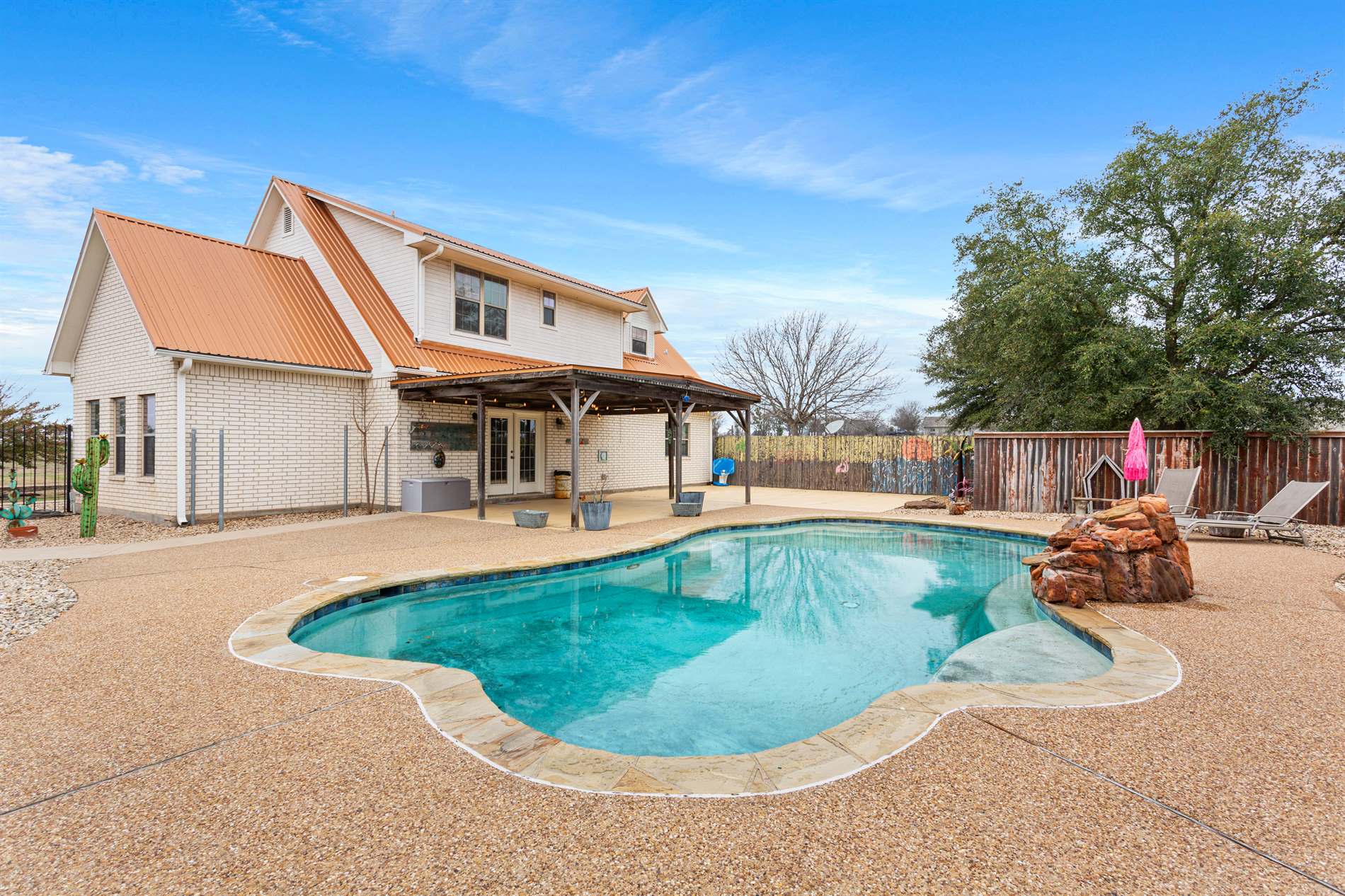 295 Southern View, Lorena, TX 76655