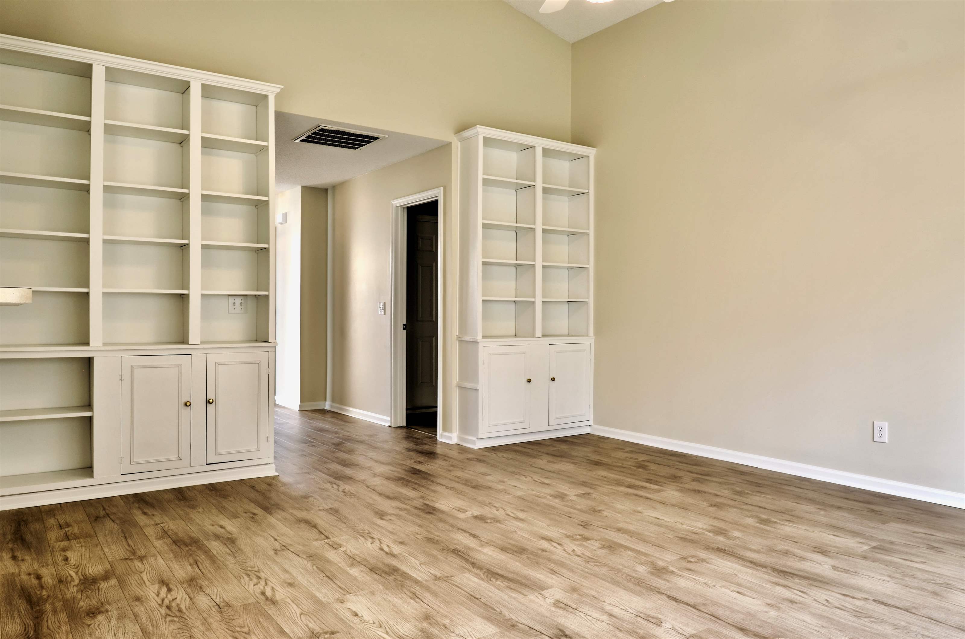 3016 Secret Garden Ct, Indian Trail, NC 28079