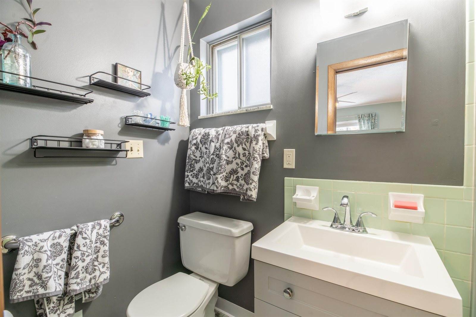 78 Hanby Avenue, Westerville, OH 43081