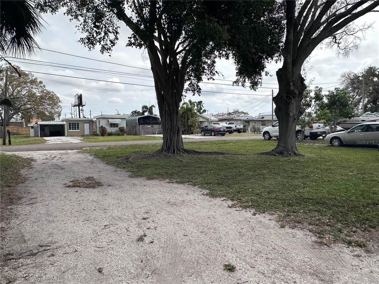 5240 66TH Way North, Saint Petersburg, FL 33709