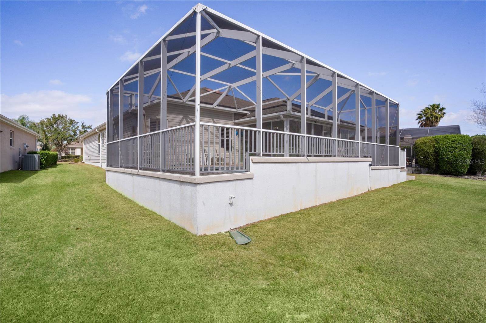 2533 Links Court, The Villages, FL 32162