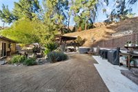 22402 Los Rogues Drive, Saugus, CA 91350