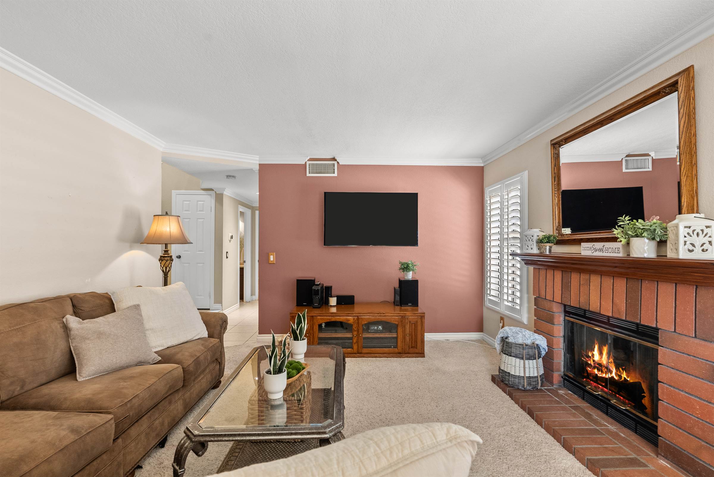 21622 Newton Ct., Santa Clarita, CA 91350