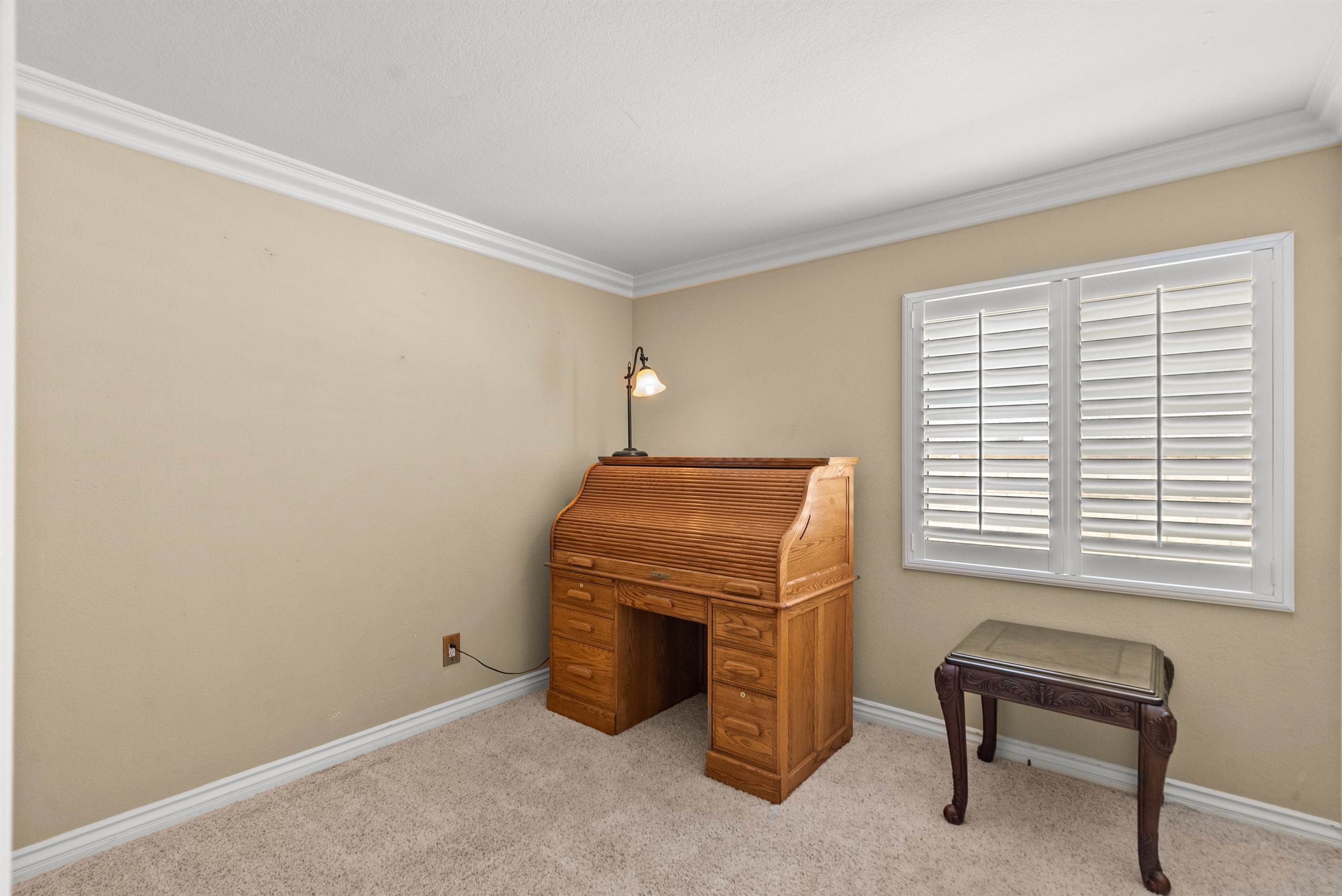 21622 Newton Ct., Santa Clarita, CA 91350