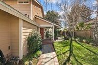21622 Newton Ct., Santa Clarita, CA 91350