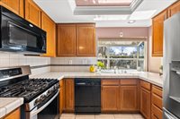 21622 Newton Ct., Santa Clarita, CA 91350