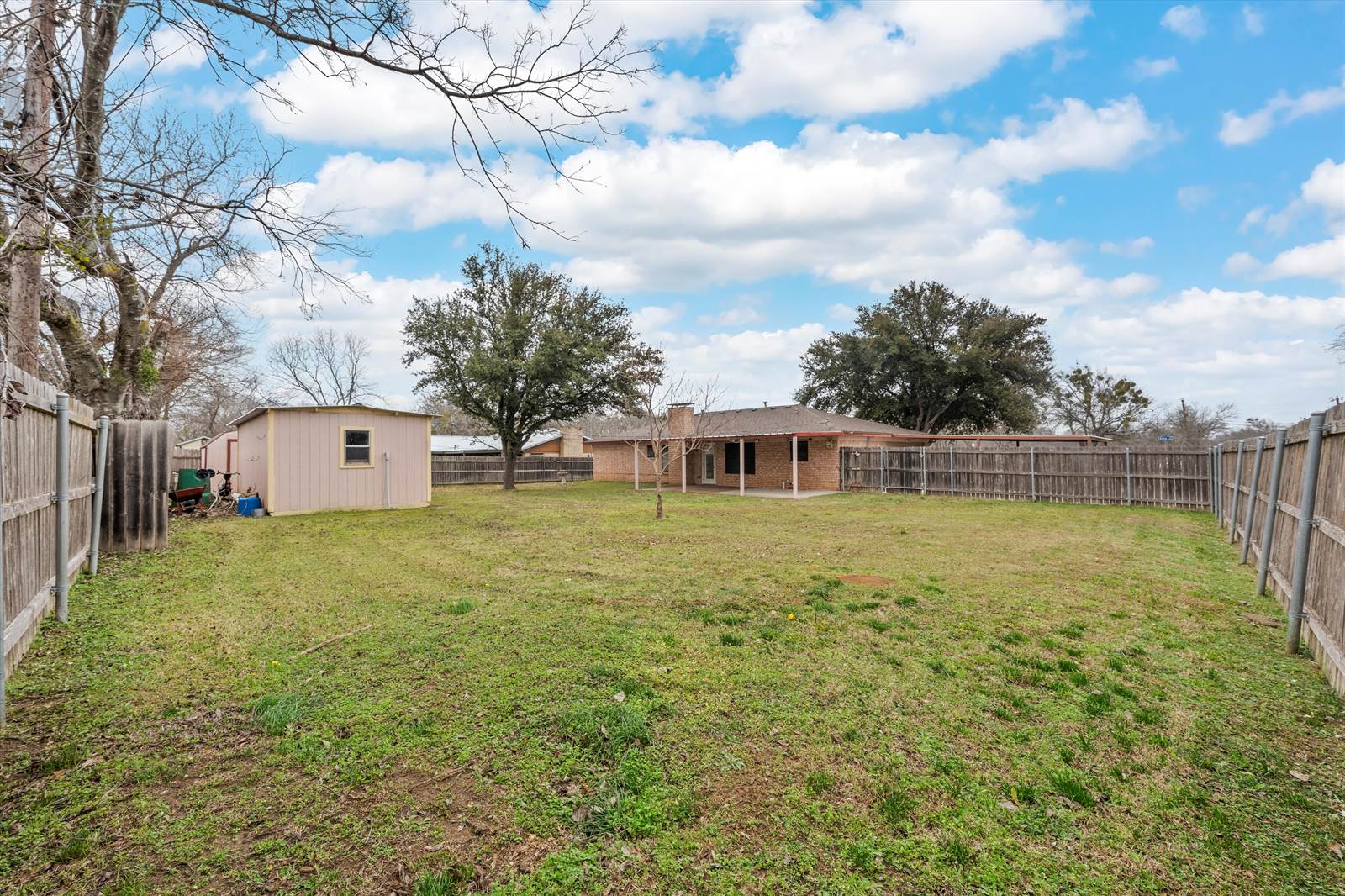 607 Dana Dr., Waco, TX 76706